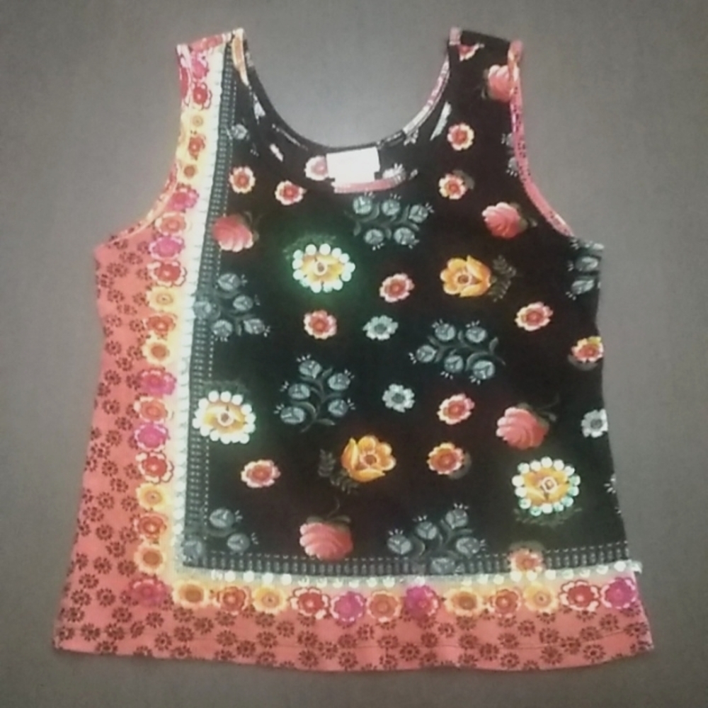 Tank Top Bundle - Picture 2 of 8